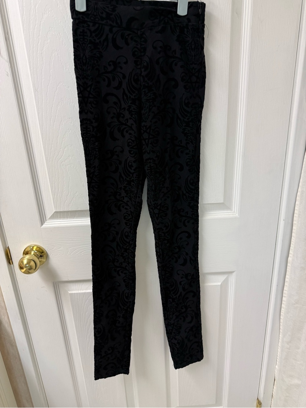 Killstar Pants Womens XS Black Velvet Floral Slim Goth Punk Grunge Pentagrams